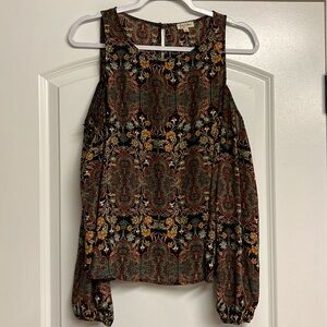 Black print open shoulder top